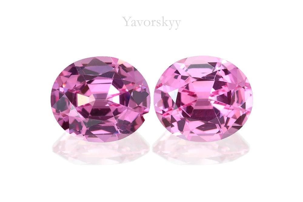Picture of top view of pink spinel 3.32 cts pair