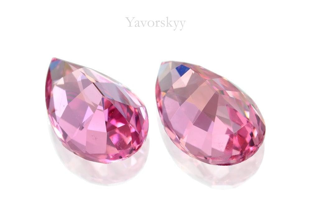 Bottom view picture of pear pink spinel 5.42 cts match pair