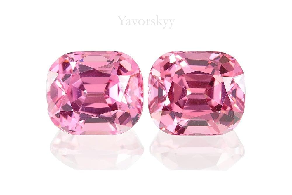 Pink spinel gem