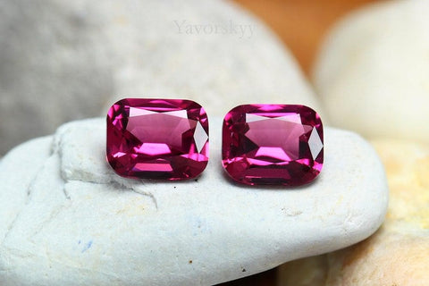Top view photo of pink tourmaline 0.62 carat pair