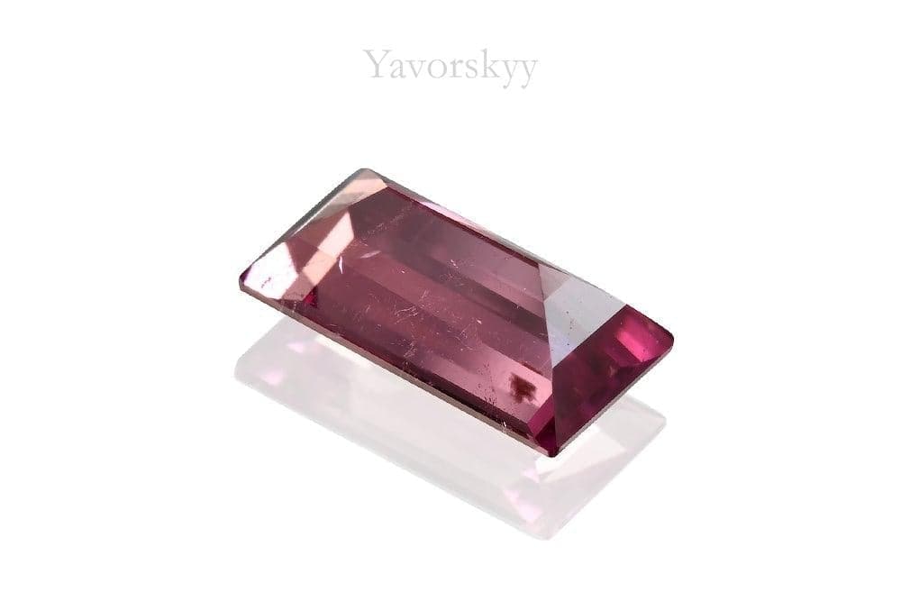 Pink tourmaline 0.85 carat back side picture