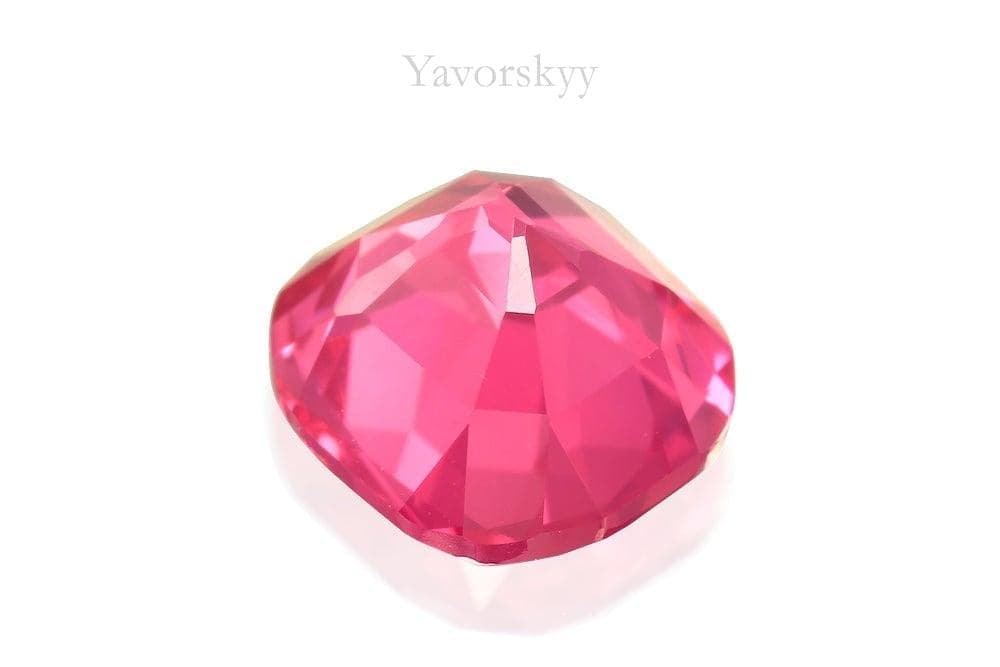 Pinkish-red spinel gemstone