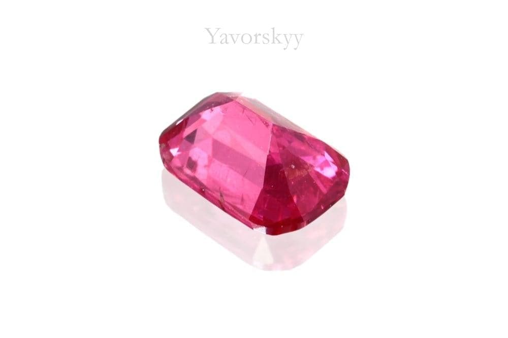 Pretty red spinel 0.34 cts photo