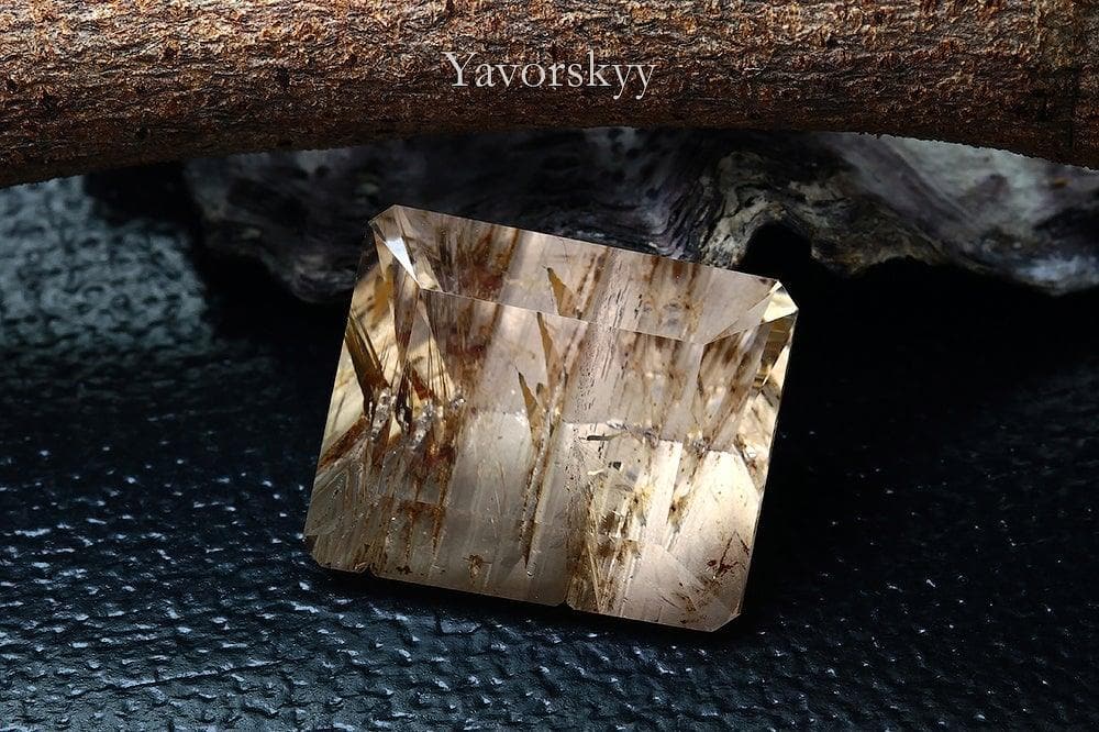 15.82 cts cushion shape topaz image