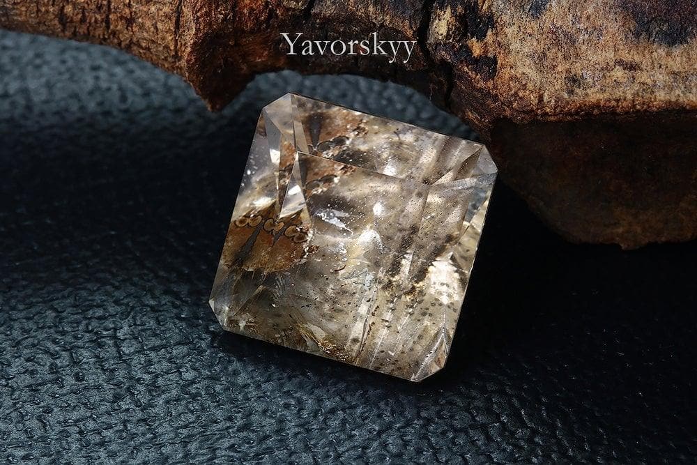 19.93 cts cushion shape topaz photo