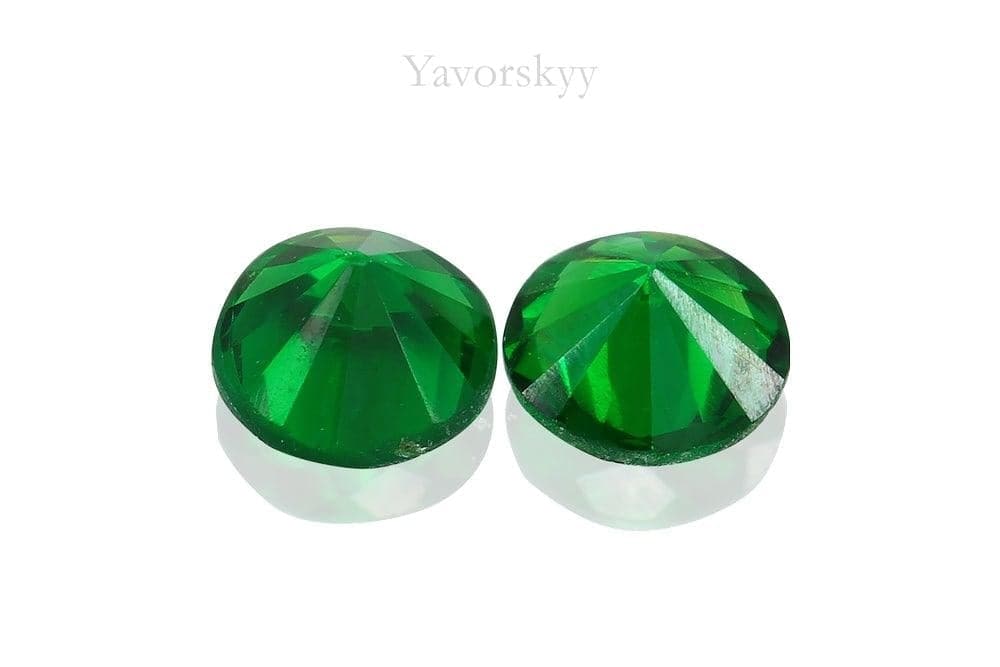 Matched pair tsavorite round 0.21 ct back side photo