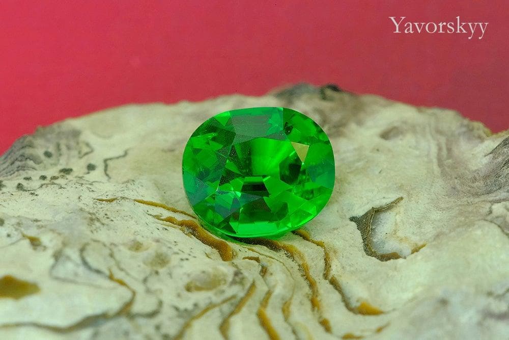 Tsavorite 1.29 cts - Yavorskyy