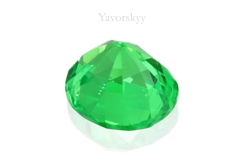 Bottom view photo of Tsavorite 1.44 cts