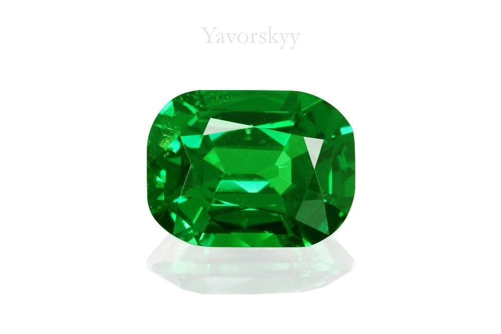 1.66 carats tsavorite cushion shape top view photo
