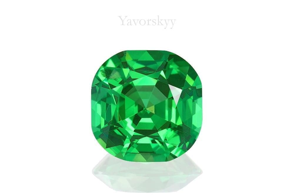 Tsavorite cushion shape 2.78 cts picture