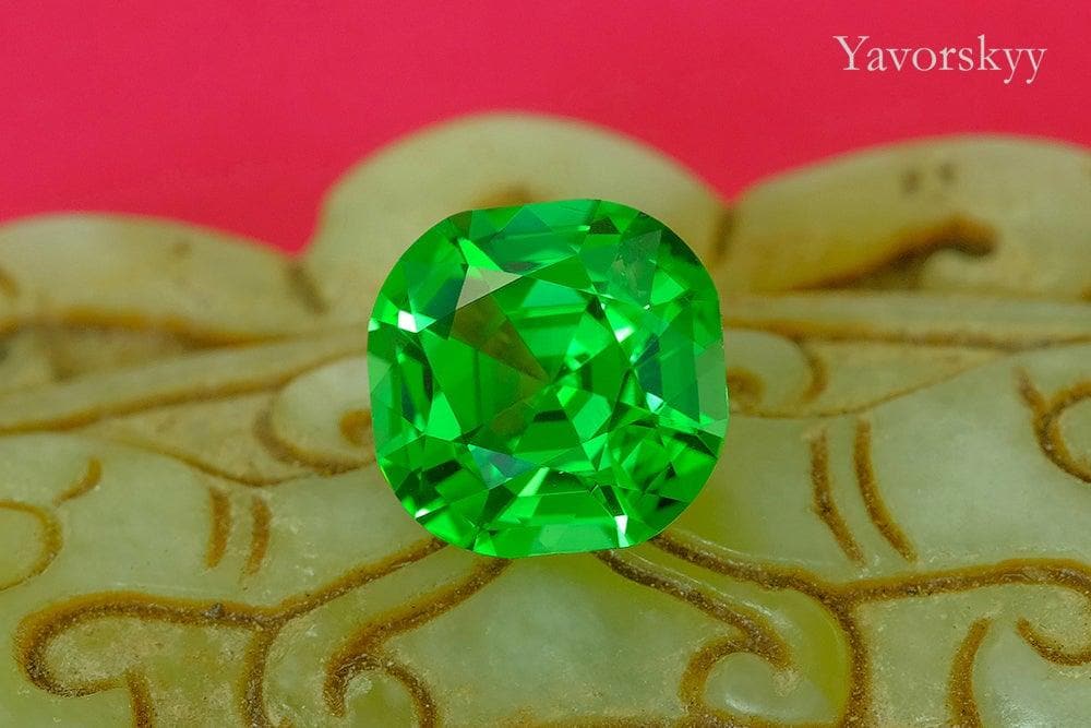 Tsavorite 2.78 cts - Yavorskyy