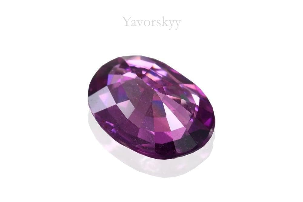 Bottom view image of umbalite garnet 1.15 carats