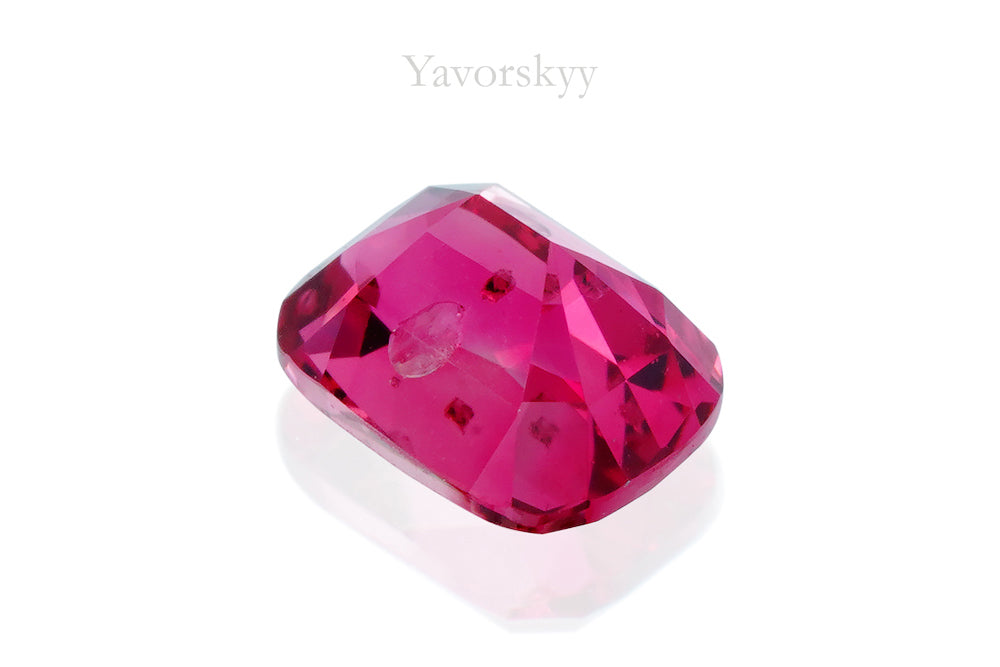 Pretty red spinel 0.32 cts picture