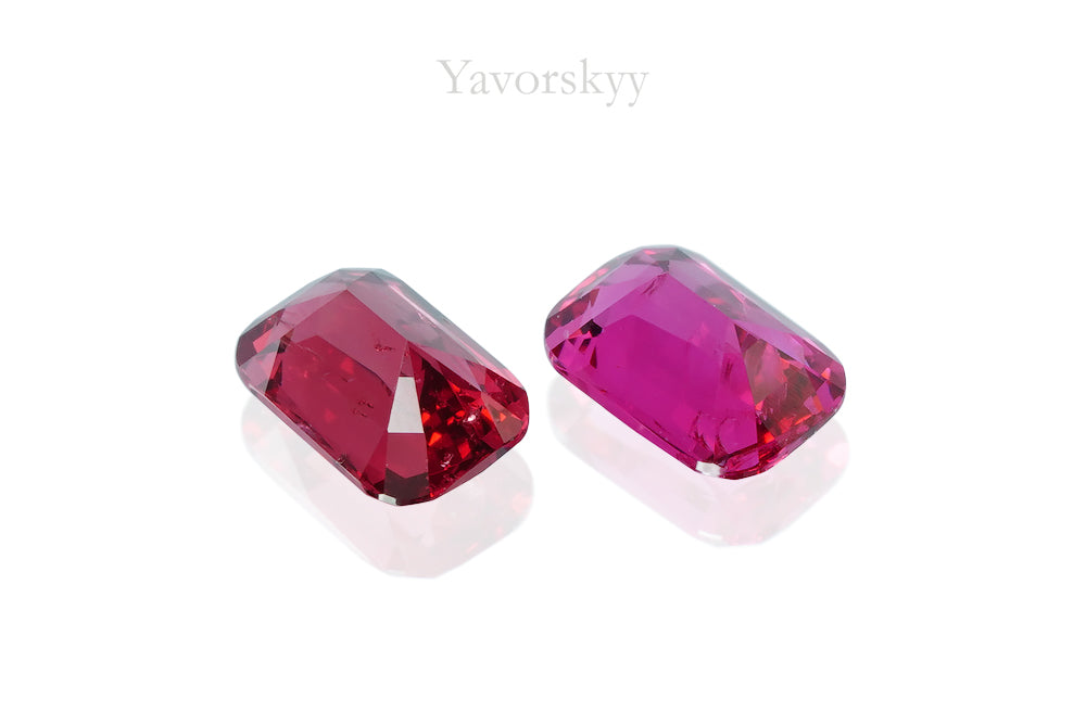 Red Spinel 0.43 ct / 2 pcs