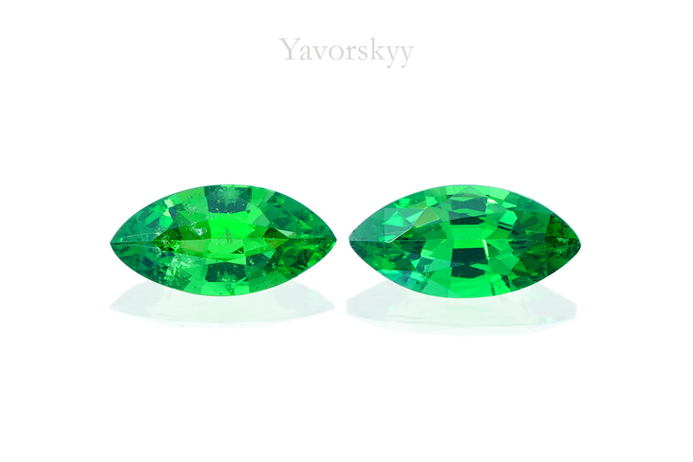 Tsavorite 0.43 ct / 2 pcs