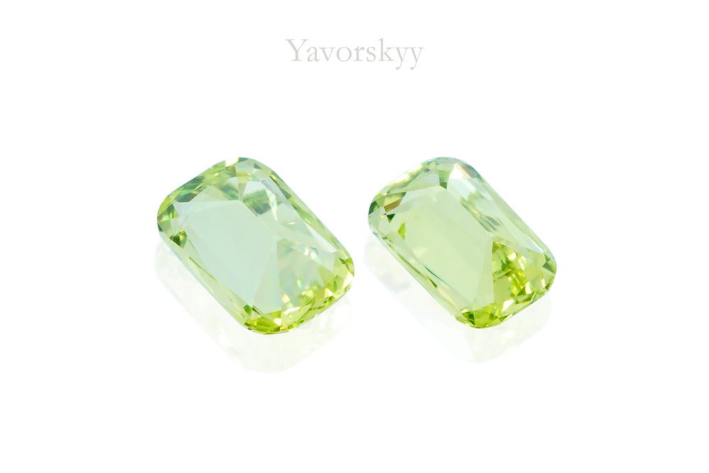 Chrysoberyl 0.49 ct / 2 pcs