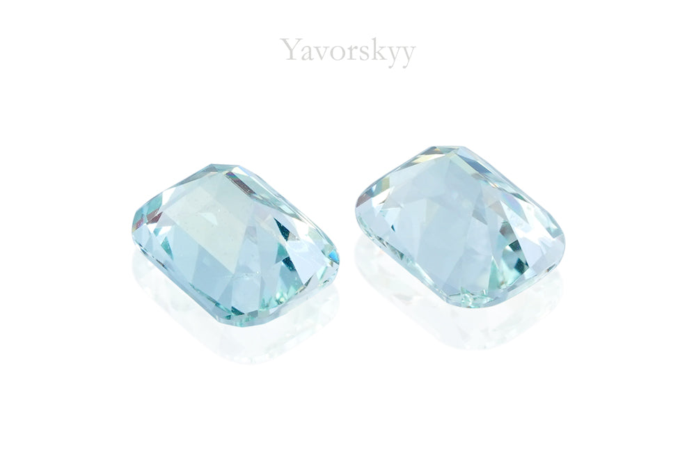 Photo of bottom view of aquamarine 0.62 carat matched pair