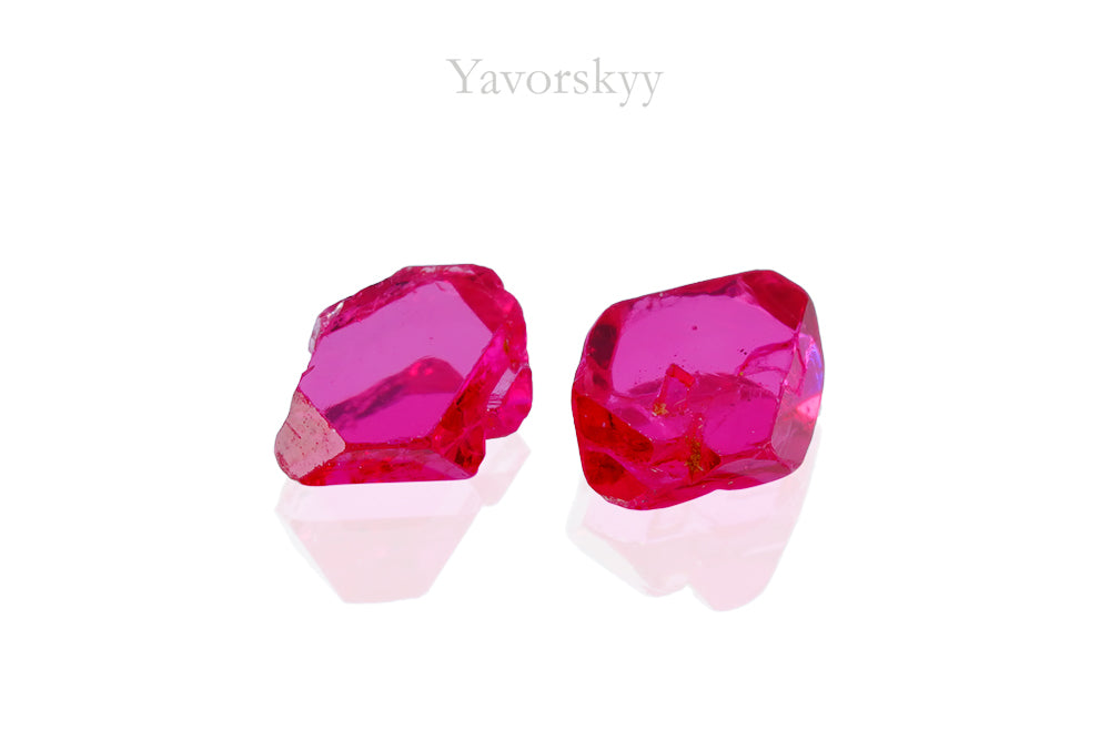Crystal Red Spinel 0.77 ct / 2 pcs