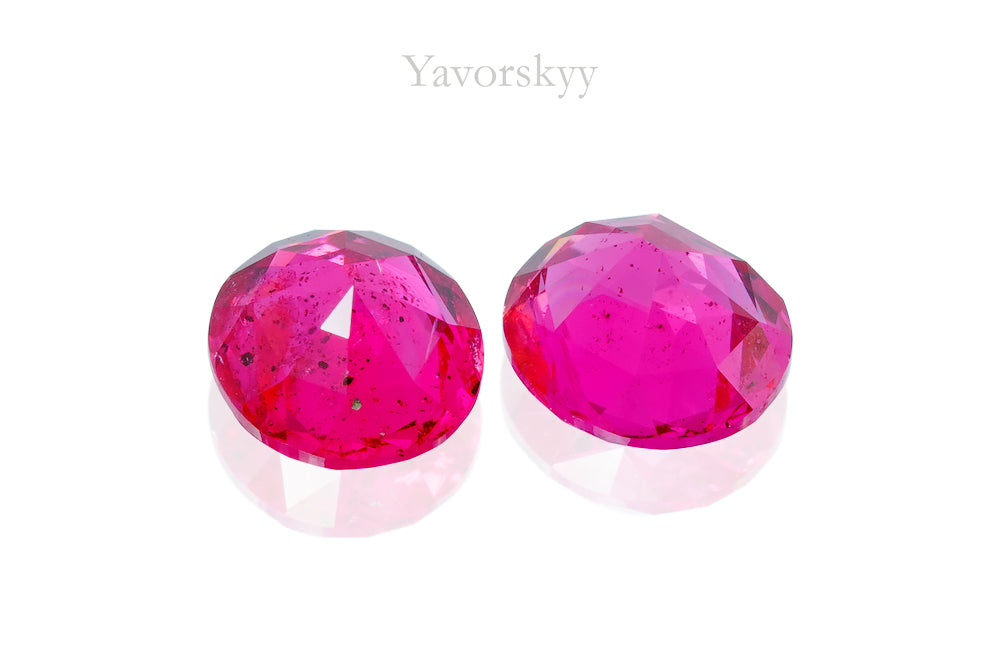 Red Spinel 0.86 ct / 2 pcs