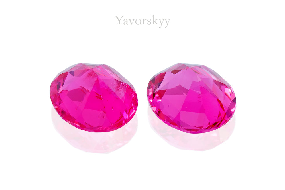 Red Spinel 0.89 ct / 2 pcs