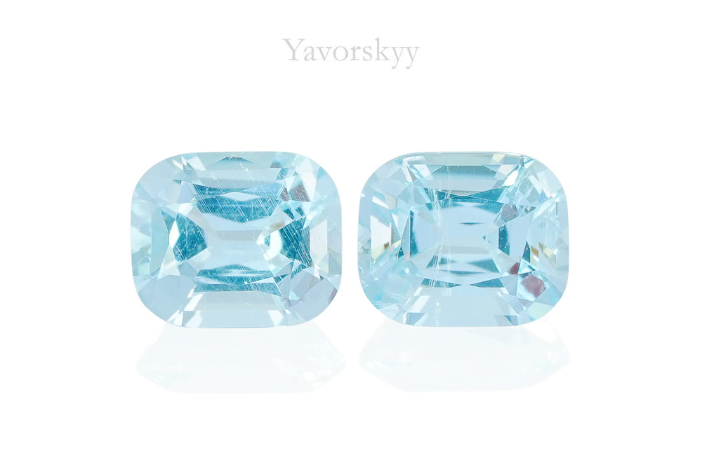A matched pair of aquamarine 1.38 carats front view picture