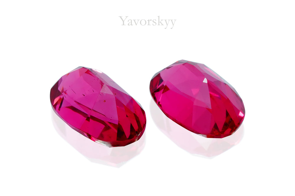 Pair of red spinel oval 1.73 cts back side photo