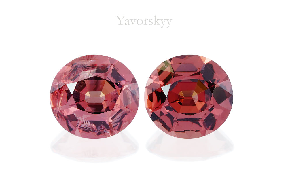 Match pair of orange spinel oval 1.82 cts front view photo