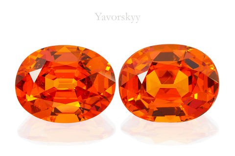 Mandarin Garnet 12.50 cts / 2 pcs