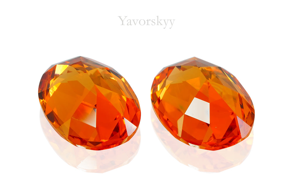 Mandarin Garnet 14.34 cts / 2 pcs - Yavorskyy