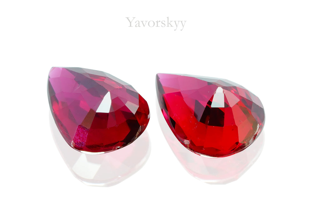 Pigeon's Blood Ruby NH 2.04 cts / 2 pcs