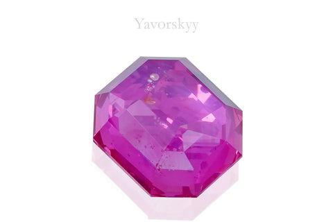 Back side photo of 2.1 ct pink sapphire