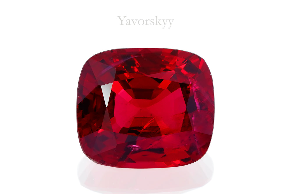 Red color spinel cushion shape 2.65 carats top view photo