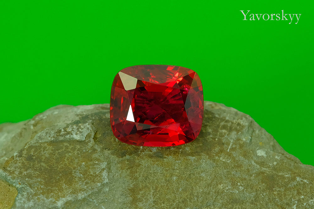 Vivid Red Spinel Burma 2.65 cts - Yavorskyy