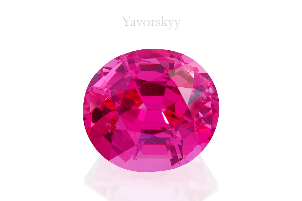 Image of pink color spinel 3.3 carats oval shape