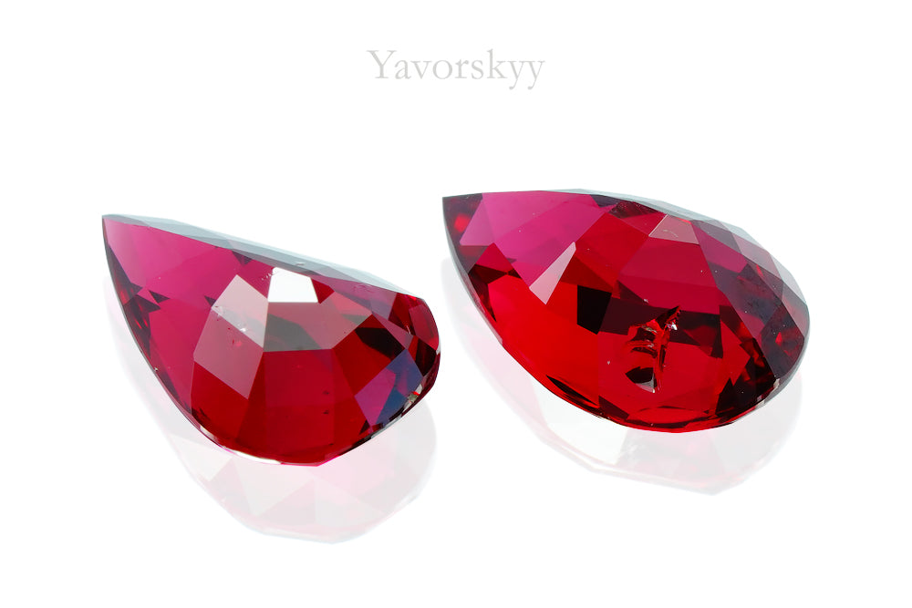 Pigeon's Blood Ruby NH 3.43 cts / 2 pcs