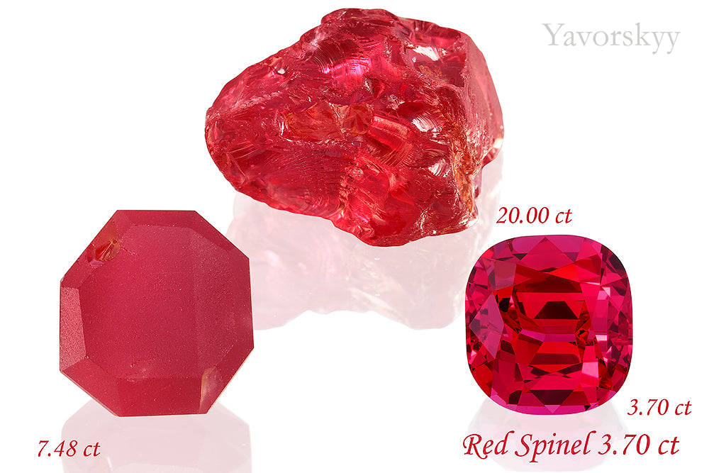 The photo of red spinel 3.7 cts bottom view