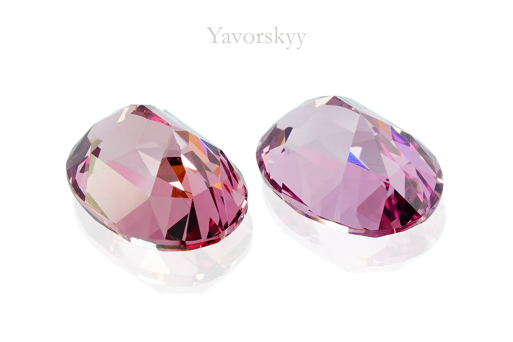 Rhodolite 3.72 cts / 2 pcs