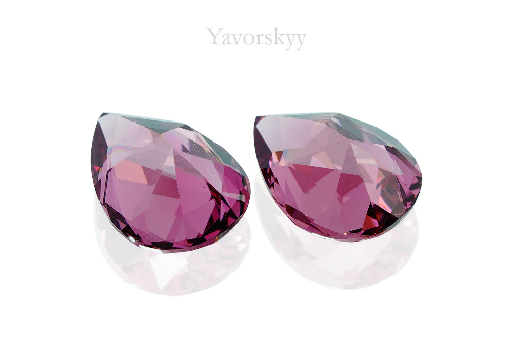 Rhodolite 3.84 cts / 2 pcs