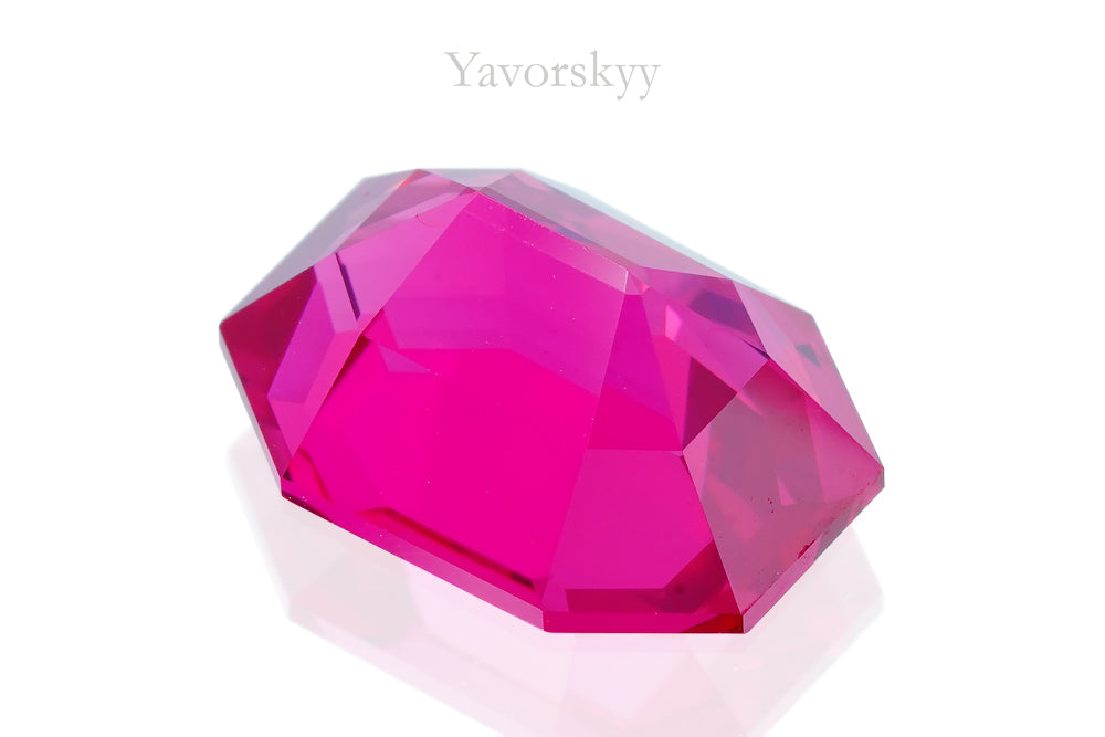 Pinkish-red Spinel Mahenge 5.09 cts