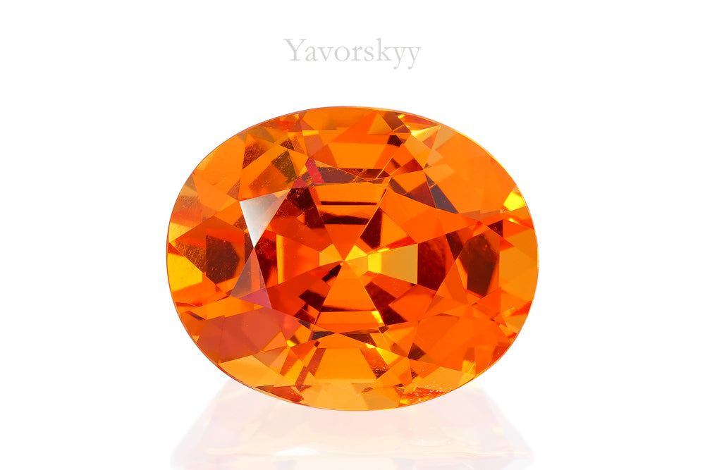 Photo of a beautiful mandarin garnet 5.73 cts