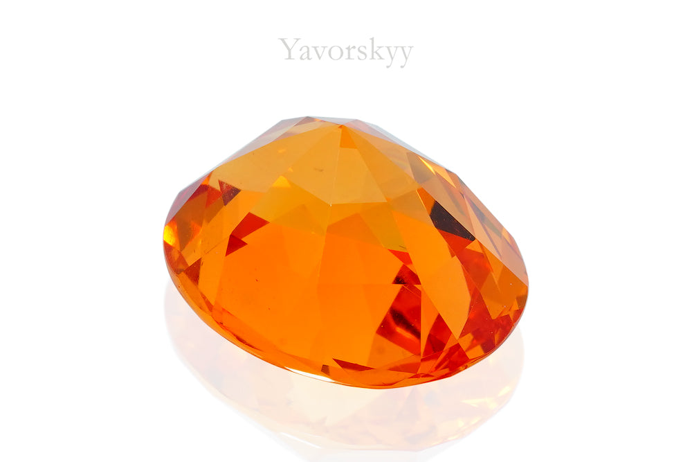 Oval shape mandarin garnet 5.73 cts back side photo