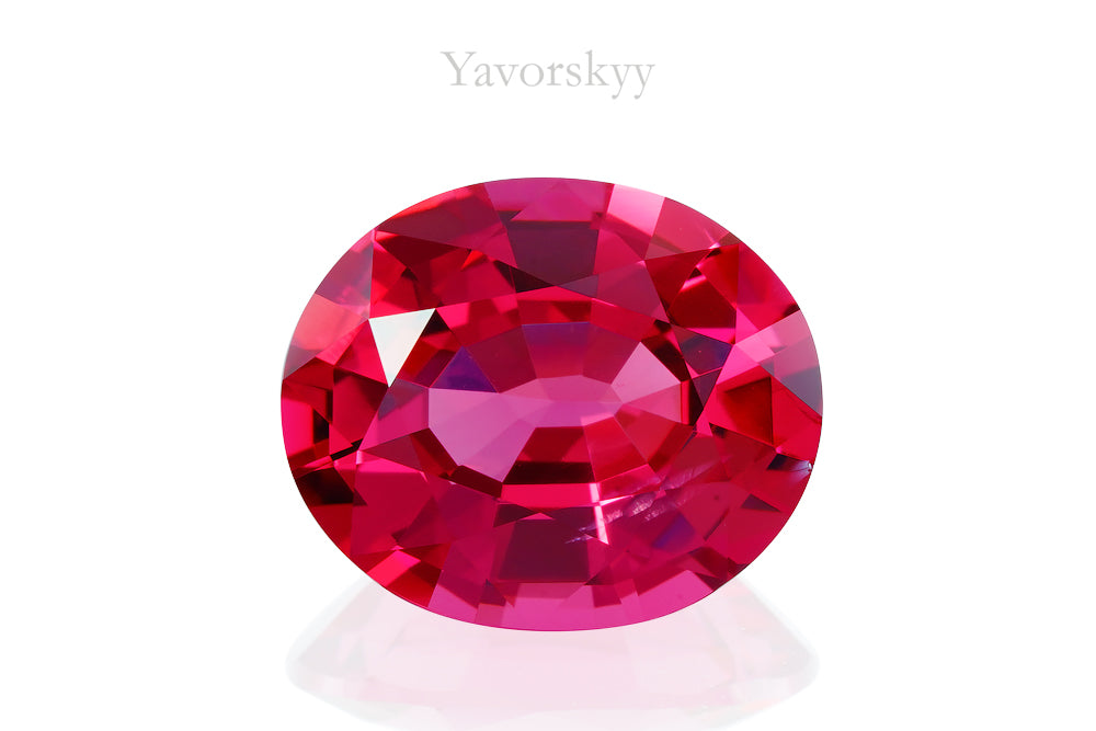 Photo of red spinel 6.63 cts front view