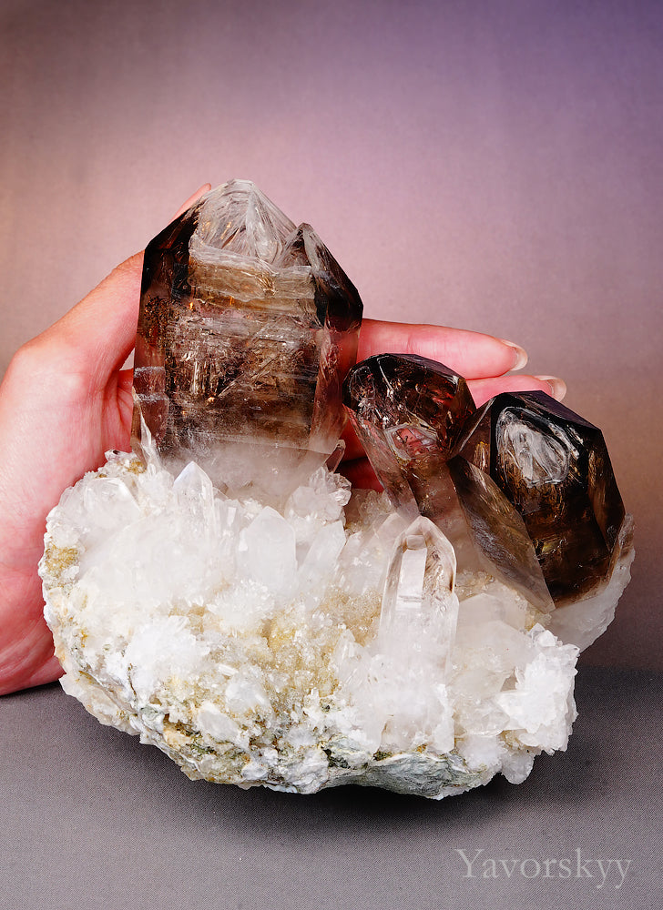 Smoky Quartz 1.28 kg