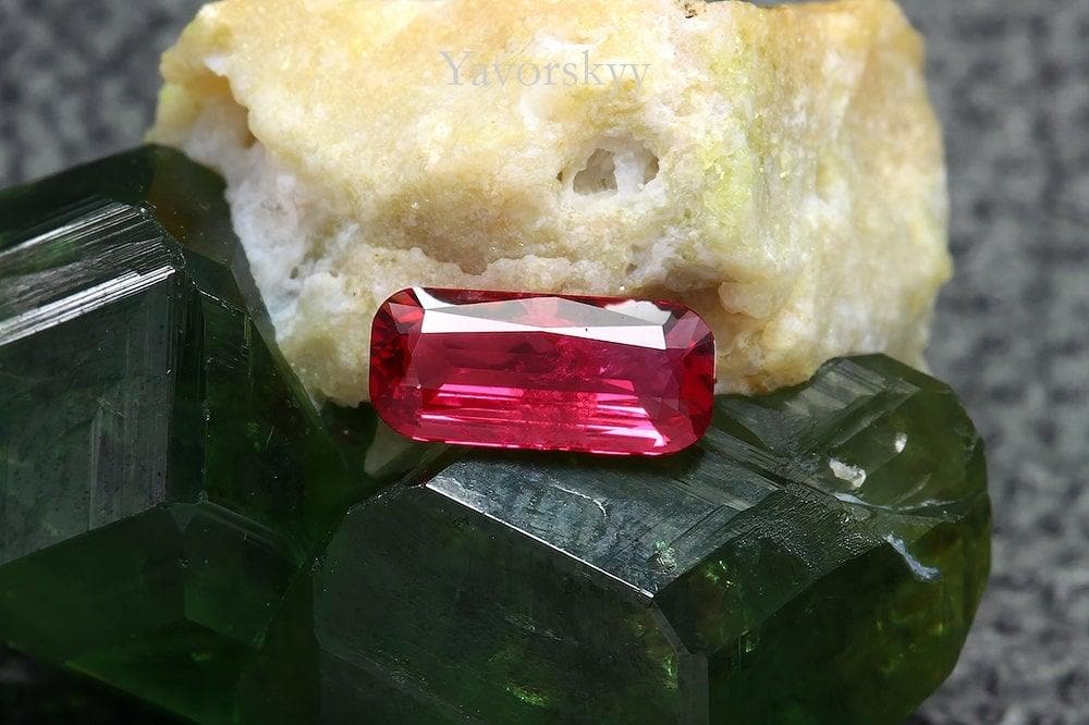 A photo of red spinel 0.26 ct front view image