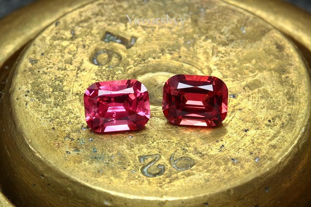 Red Spinel 0.66 ct / 2 pcs - Yavorskyy