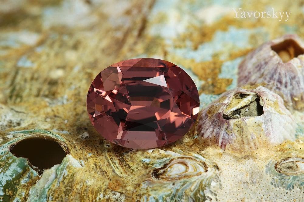 Spinel 2.68 cts - Yavorskyy