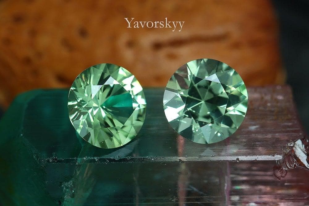Match pair of green tourmaline round 2.07 carats front view photo
