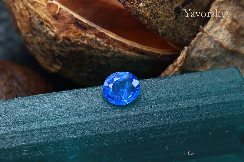 Cobalt blue Spinel Vietnam 0.04 ct