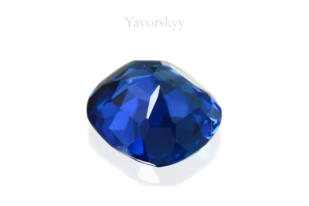 1.31 carats blue sapphire back side picture