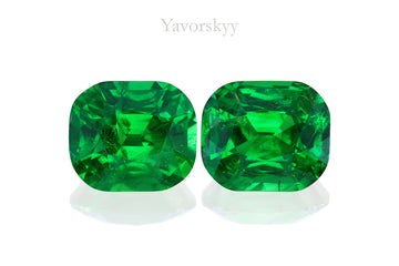 Tsavorite 2.58 cts / 2 pcs